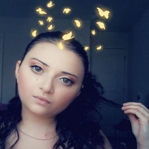 Meet your Posher, Monica